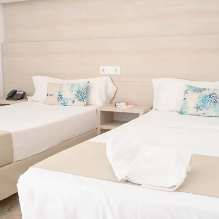 فندق Coral House & Food (adults Only)