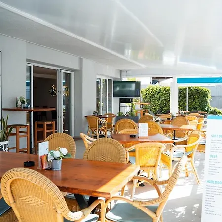 Szálloda Coral House & Food (adults Only) 2*