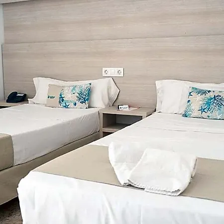 Coral House & Food (adults Only)