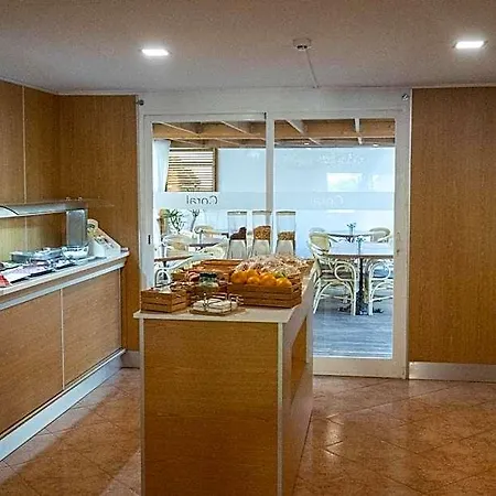 Coral House & Food (adults Only) 2* بلايا ذي بالما