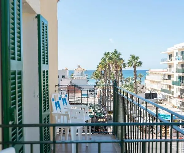 Hotel Coral House & Food (adults Only)