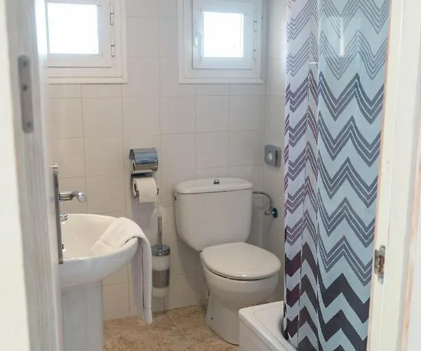 Hotel Coral House & Food (adults Only) 2*